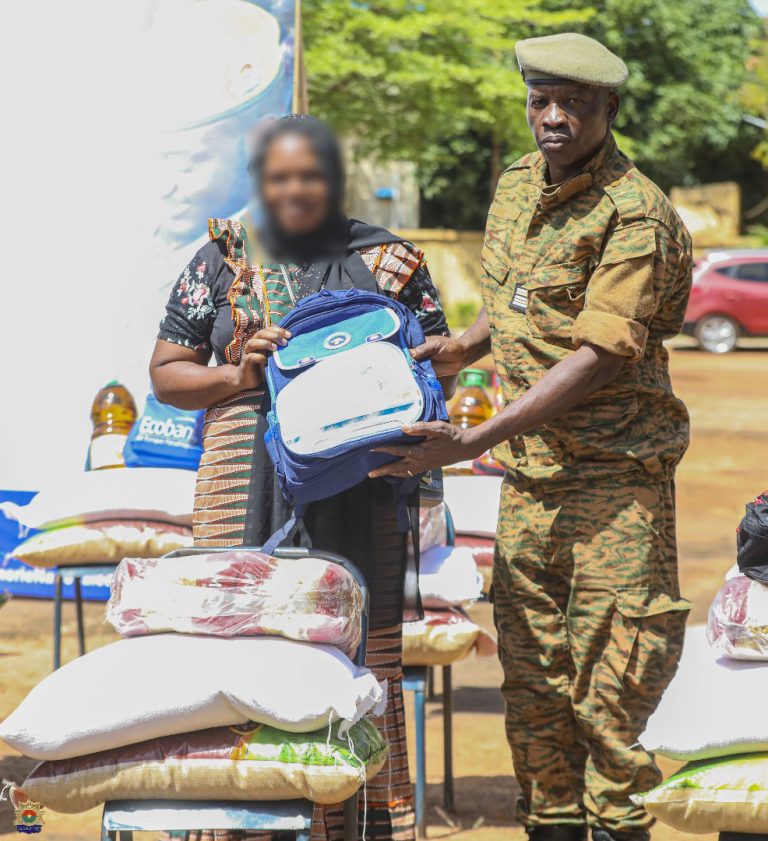 Journée de cohésion et de solidarité : la Gendarmerie nationale apporte son soutien aux familles de ses héros tombés sur le champ d’honneur