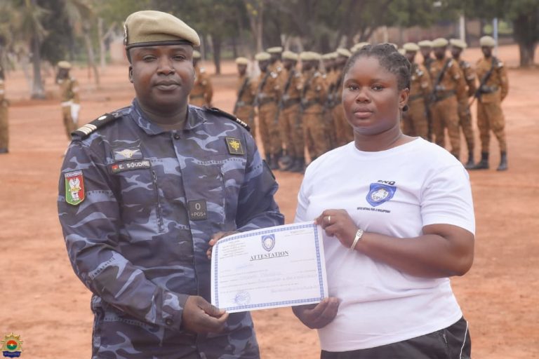 Centre National de Qualification des Sous-officiers de la Gendarmerie : la 83ème promotion des appelés du Service National pour le Développement (SND) en fin d’immersion patriotique.